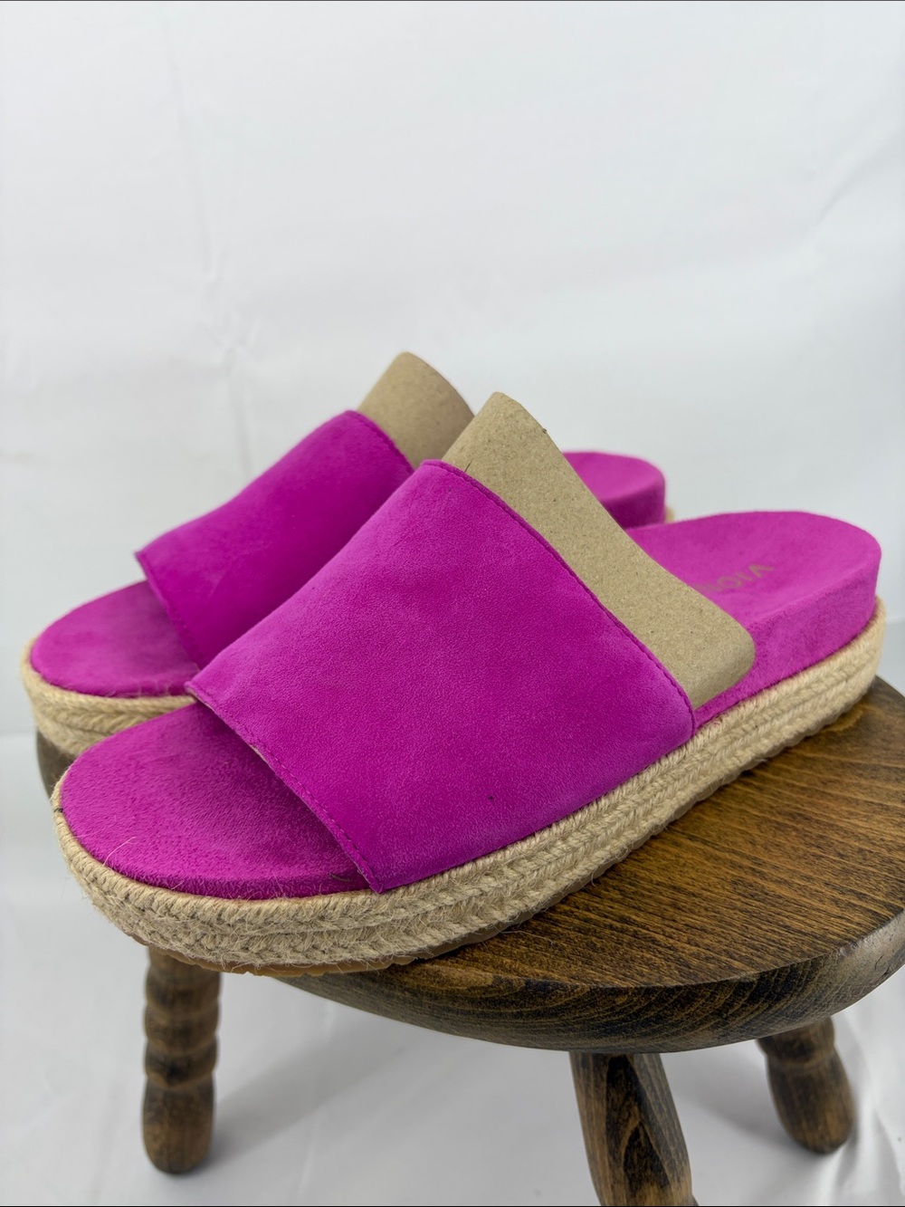 NWOT Vionic Yasmina Suede Platform Espadrille Slide Sandals Magenta Rose, sz 6.5